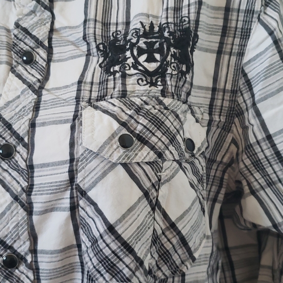 Chalc shirt - Picture 2 of 10